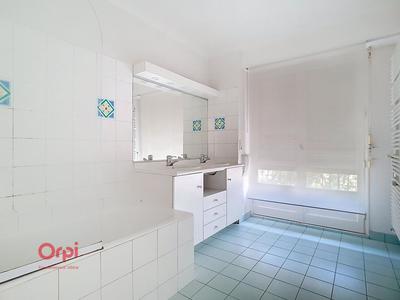 Appartement - 88 m² - 4 pièces