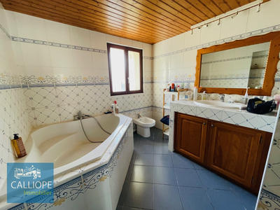 Maison - 150 m² - 6 pièces