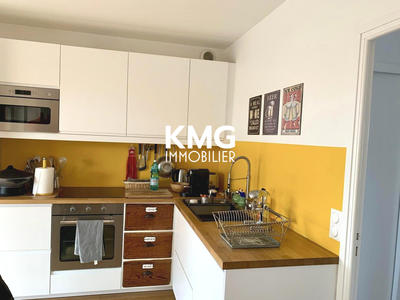 Appartement - 98 m² - 3 pièces