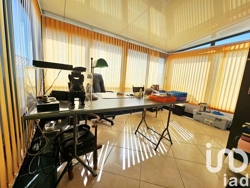 Maison - 142 m² - 5 pièces