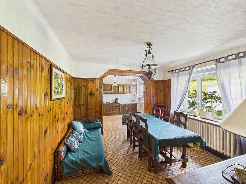 Maison - 146 m² - 9 pièces