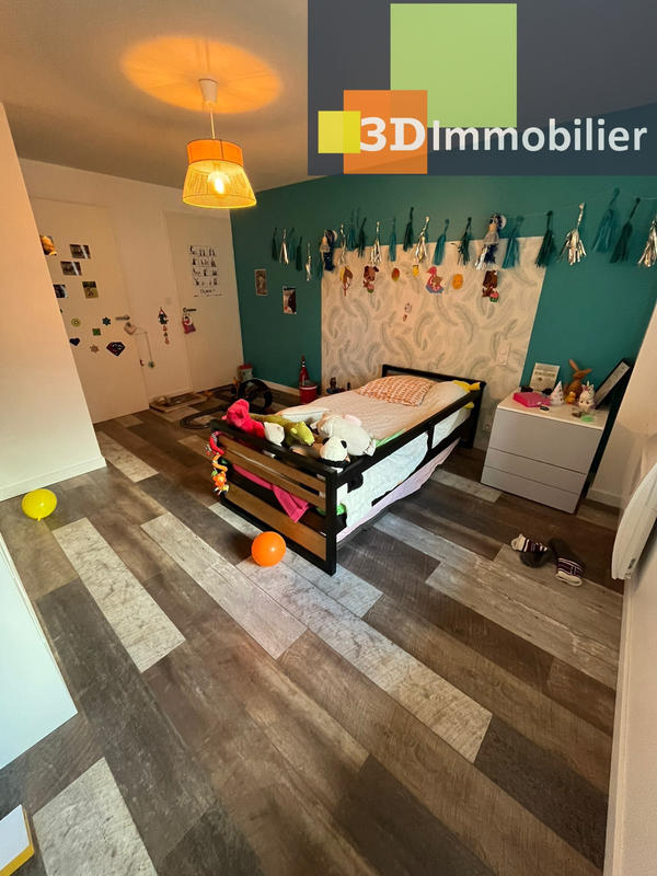 Maison - 180 m² - 8 pièces