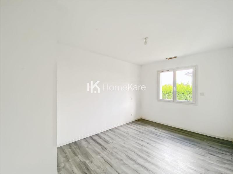 Villa - 130 m² - 5 pièces