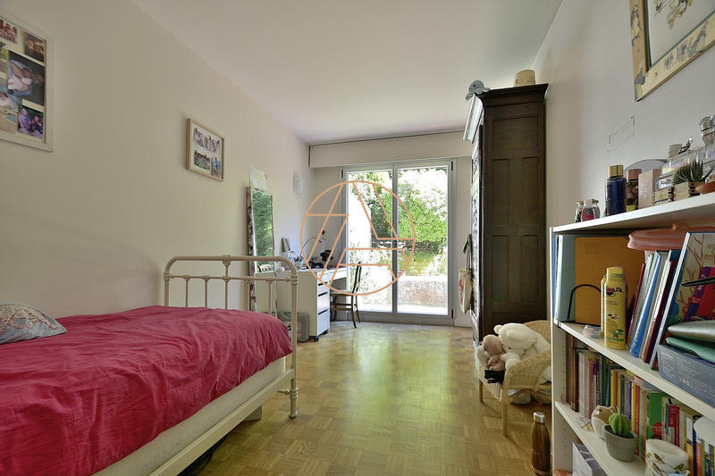 Appartement - 101 m² - 5 pièces