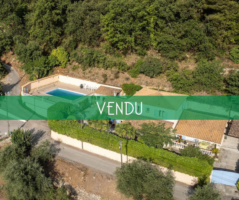 Villa - 172 m² - 7 pièces