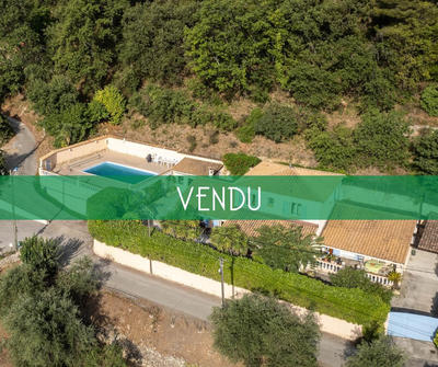 Villa - 172 m² - 7 pièces