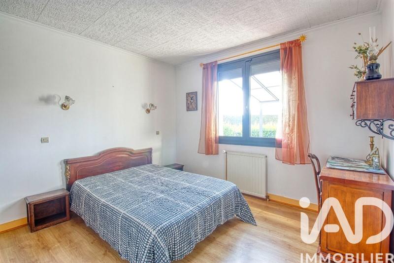 Maison - 175 m² - 9 pièces