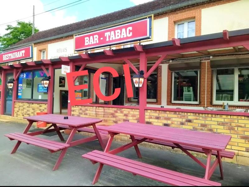 Fonds de commerce - 220 m²