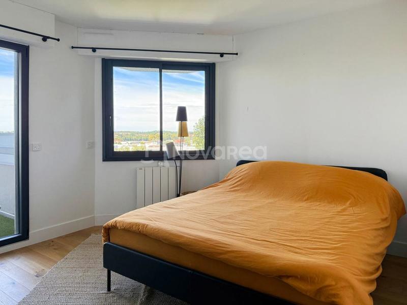 Penthouse - 67 m² - 3 pièces