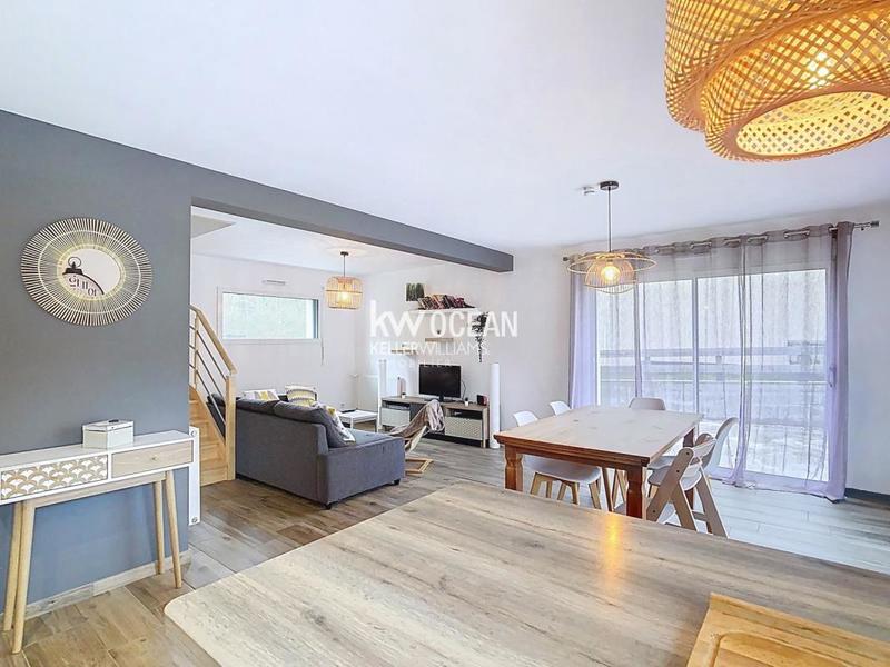 Maison - 75 m² - 5 pièces