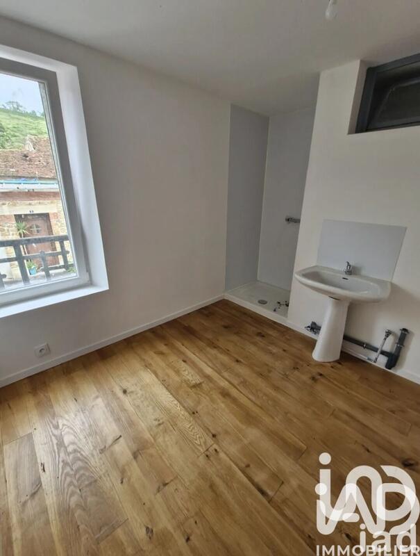 Maison - 80 m² - 3 pièces