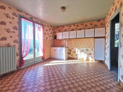 Maison - 102 m² - 4 pièces