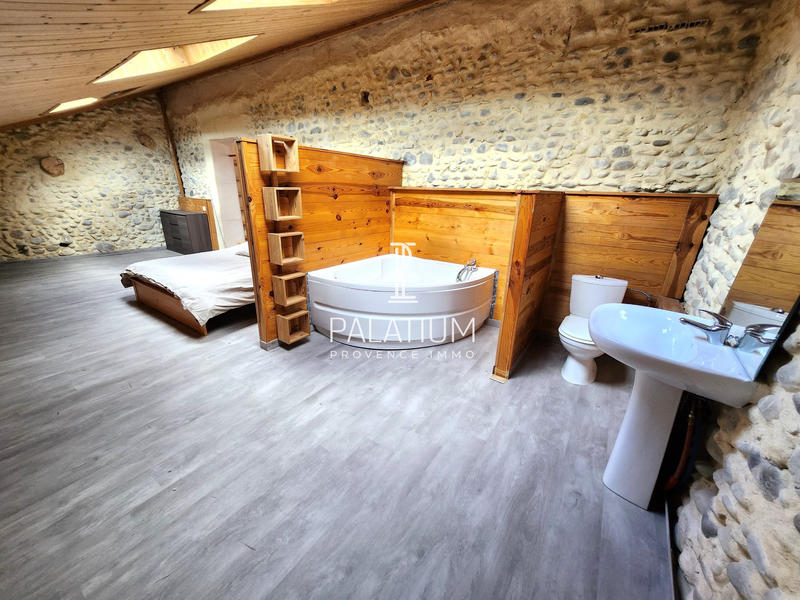 Duplex - 170 m² - 5 pièces