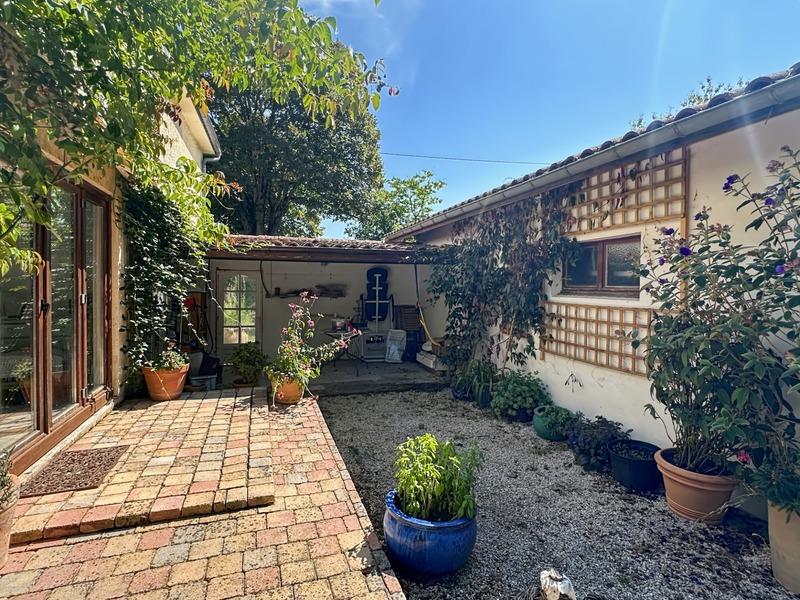 Maison - 156 m² - 7 pièces
