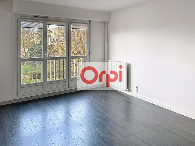 Studio - 27 m² - 1 pièce