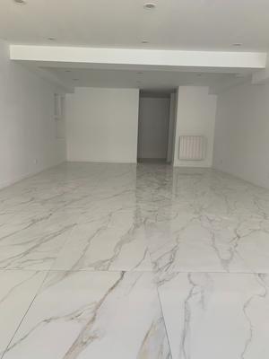 Local commercial - 147 m² - 2 pièces