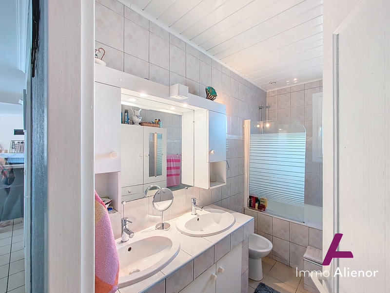 Maison - 130 m² - 6 pièces