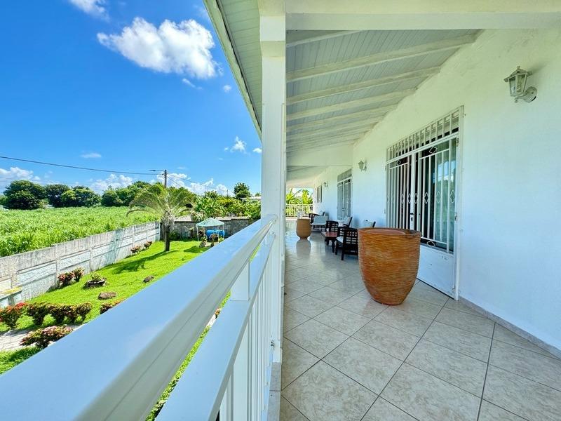 Maison - 362 m² - 8 pièces