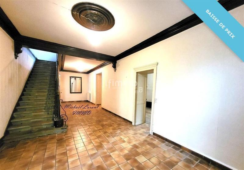 Maison - 396 m² - 14 pièces