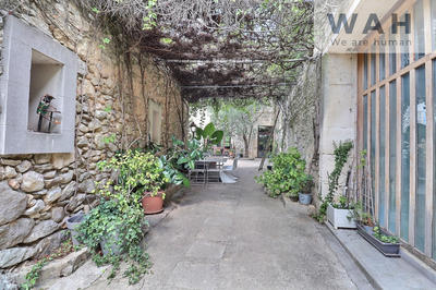 Maison - 300 m² - 10 pièces