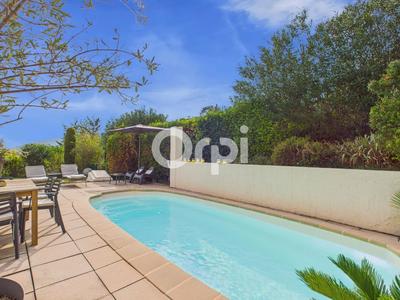 Maison - 94 m² - 3 pièces