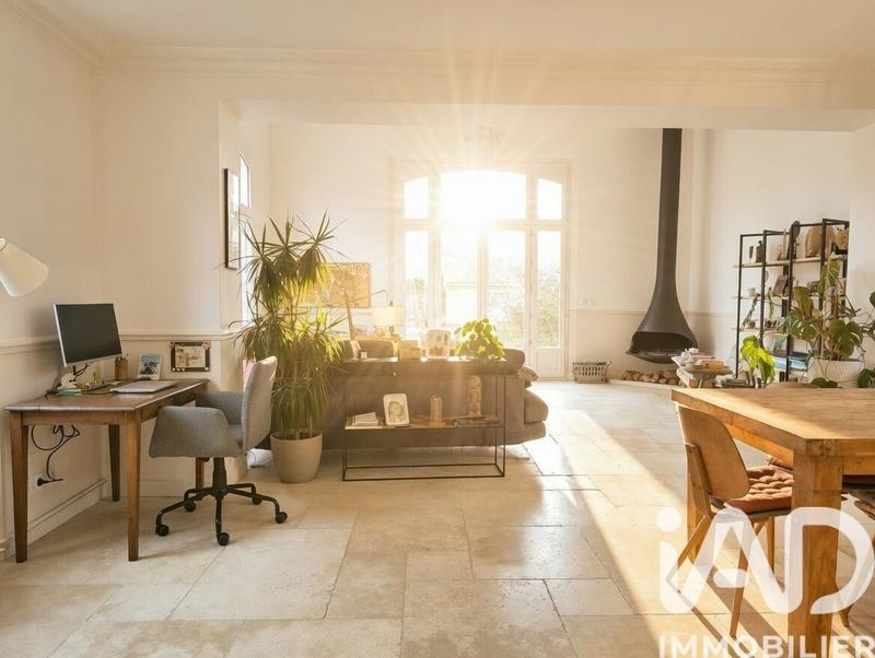 Maison - 160 m² - 5 pièces