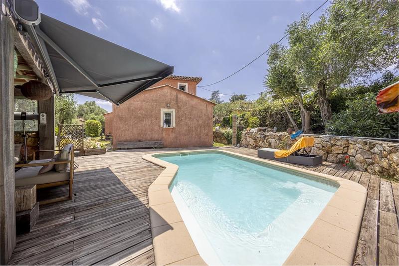 Maison - 149 m² - 4 pièces