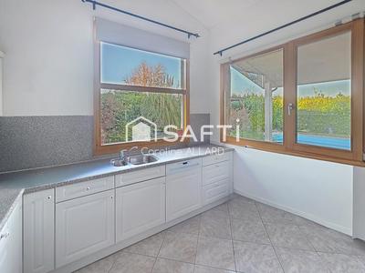 Maison - 120 m² - 5 pièces