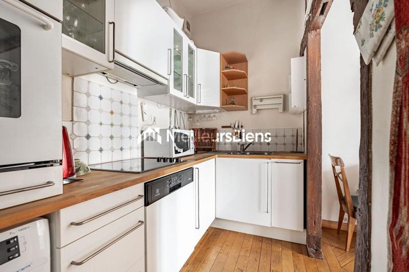 Appartement - 101 m² - 5 pièces