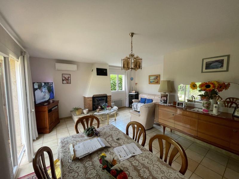 Villa - 90 m² - 4 pièces