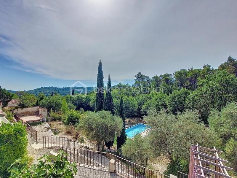 Villa - 148 m² - 7 pièces