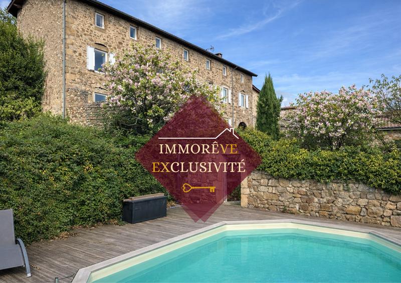 Maison - 357 m² - 11 pièces