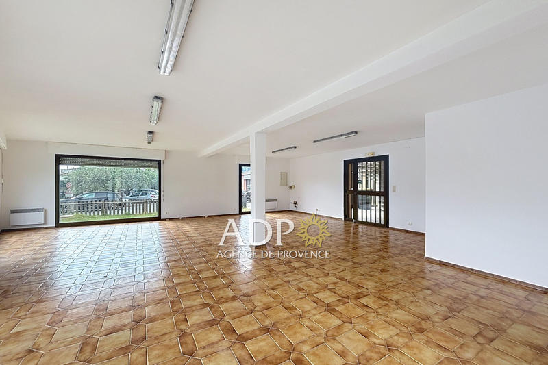 Local commercial - 60 m²