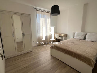 Maison - 154 m² - 10 pièces