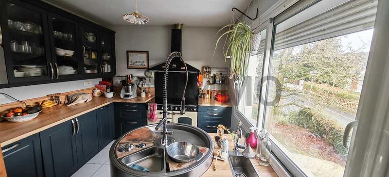 Maison - 140 m² - 6 pièces