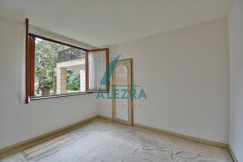 Appartement - 92 m² - 4 pièces