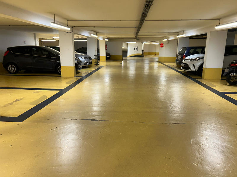 Parking / Garage - 13 m²