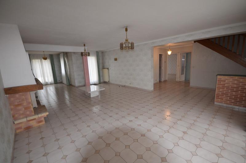 Maison - 196 m² - 6 pièces