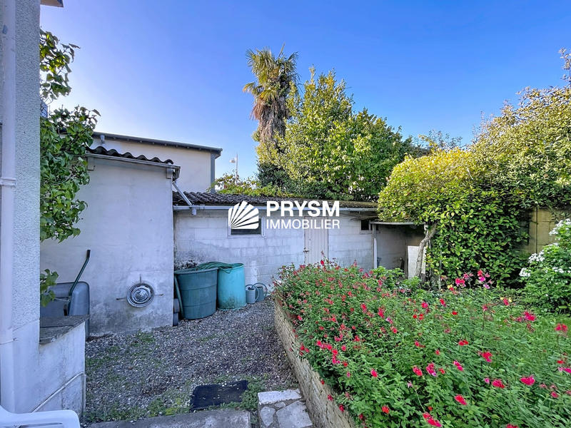 Maison traditionnelle - 76 m² - 4 pièces