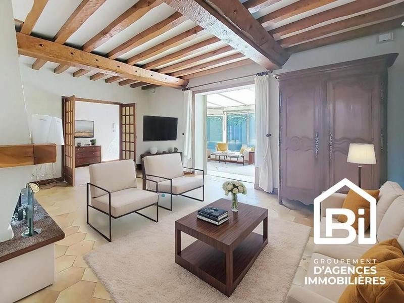 Maison - 189 m² - 6 pièces