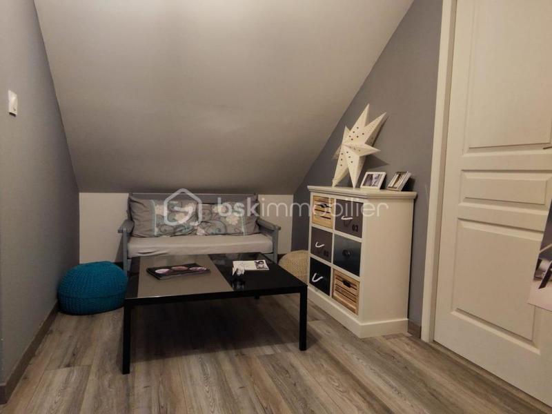 Maison - 141 m² - 7 pièces