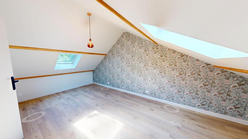 Maison - 107 m² - 5 pièces