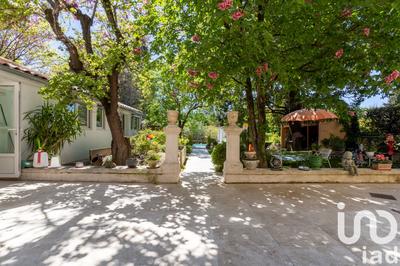 Appartement - 185 m² - 8 pièces