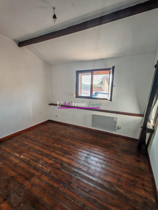 Maison traditionnelle - 102 m² - 4 pièces