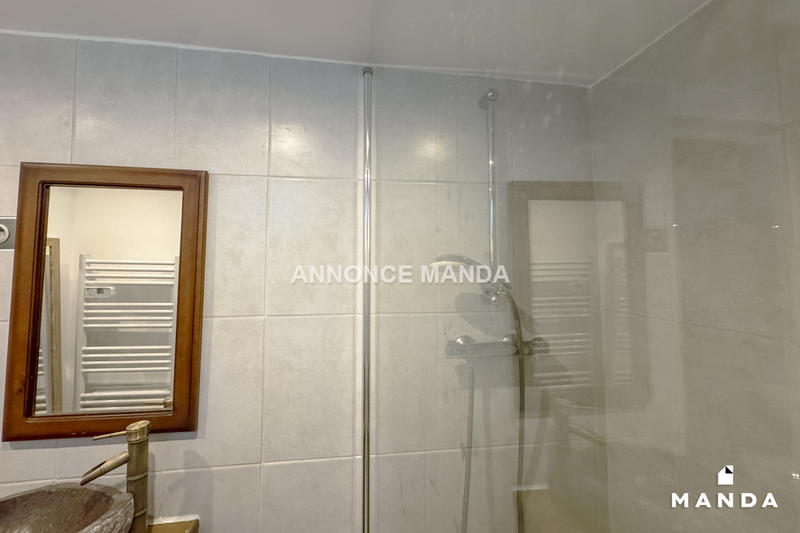 Appartement - 60 m² - 2 pièces