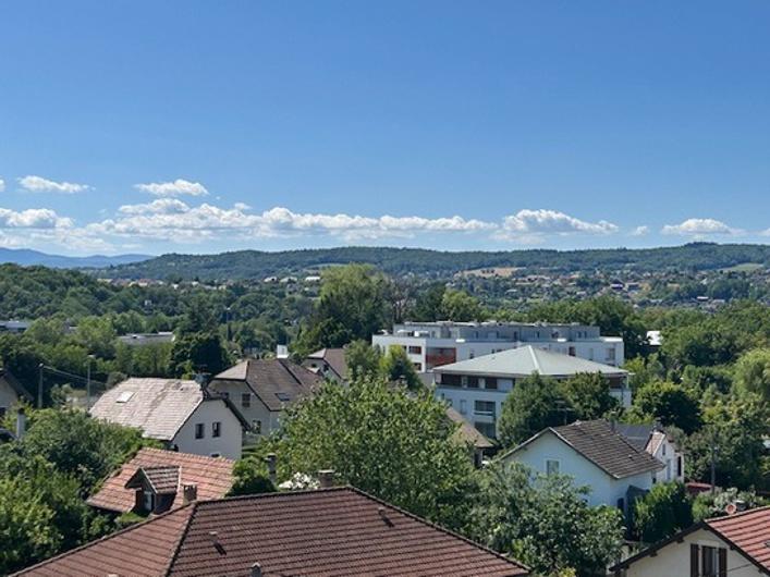 Appartement - 76 m² - 4 pièces