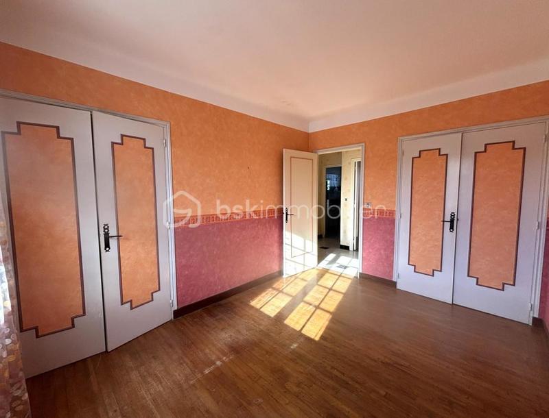 Maison traditionnelle - 175 m² - 7 pièces