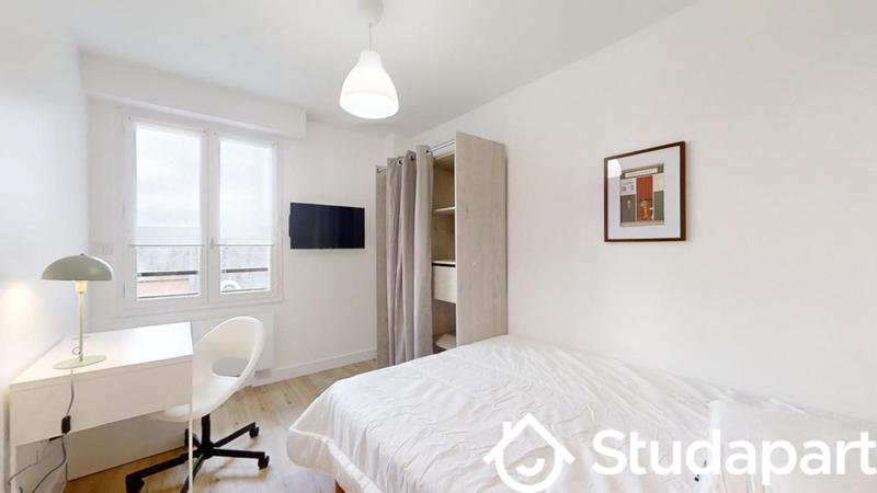 Chambre - 10 m² - 1 pièce