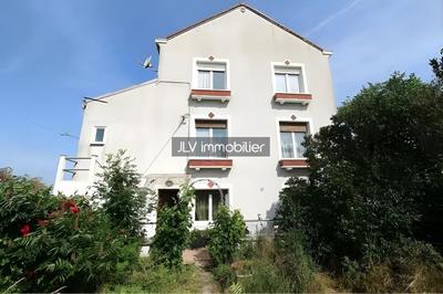 Maison - 147 m² - 6 pièces