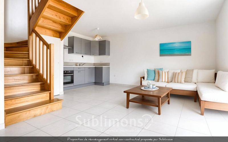 Maison traditionnelle - 137 m² - 8 pièces